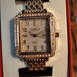 NWOT rose gold panther link rhinestone bezel  ladies watch